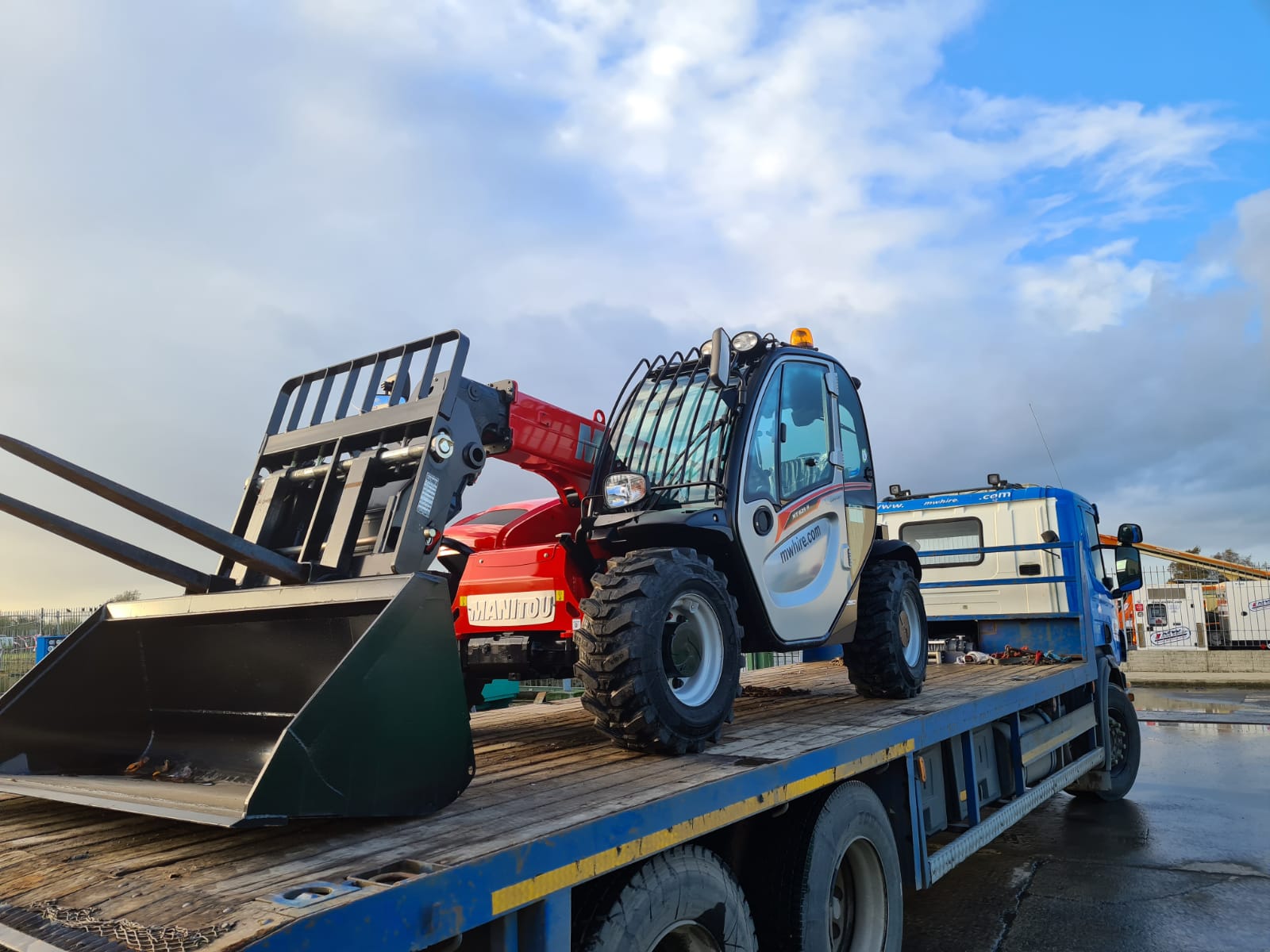 Manitou 625...SOLD... to a local Dairy Farmer